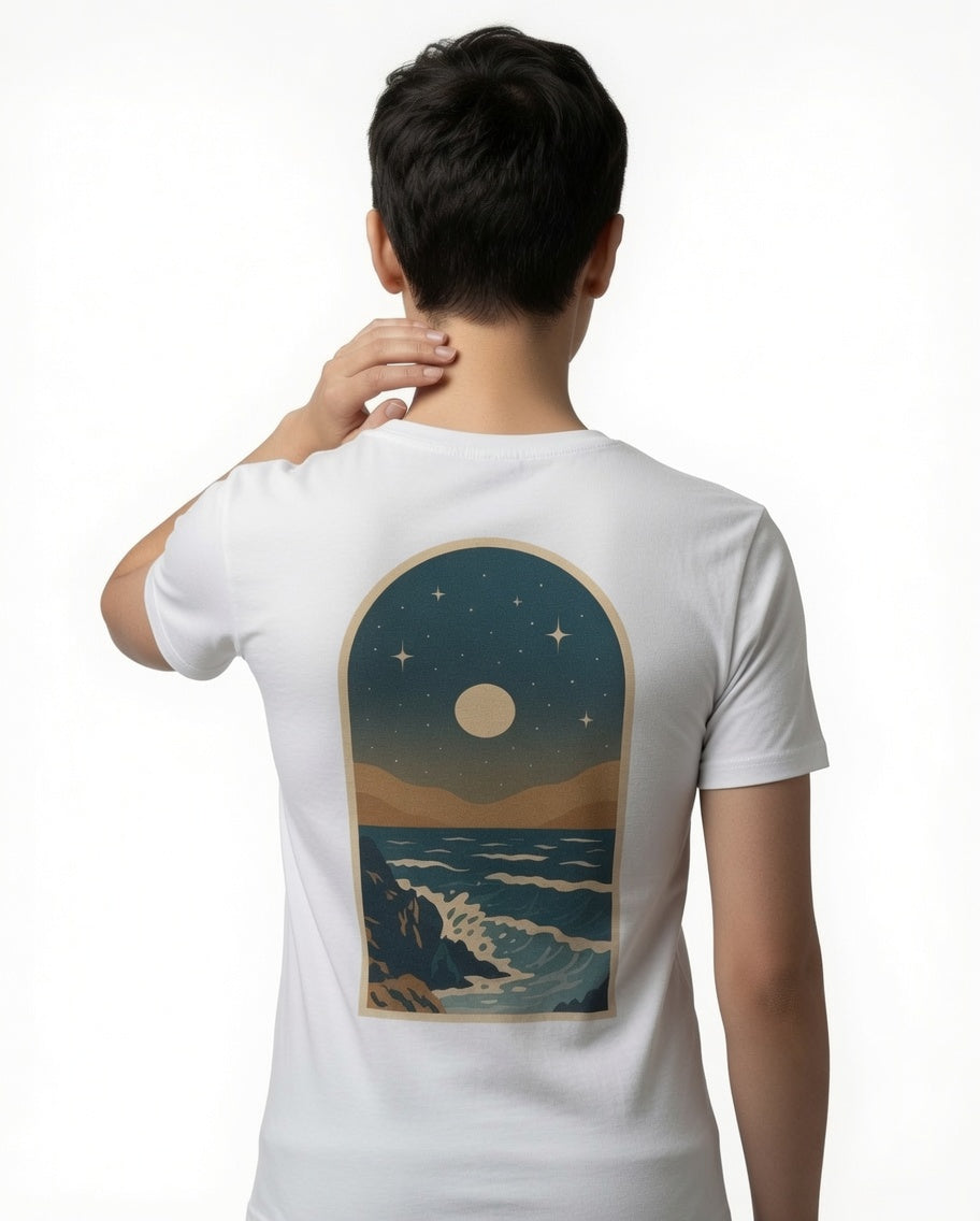 Define Your Soul · LUMORA Ventana al Mar — Mujer
